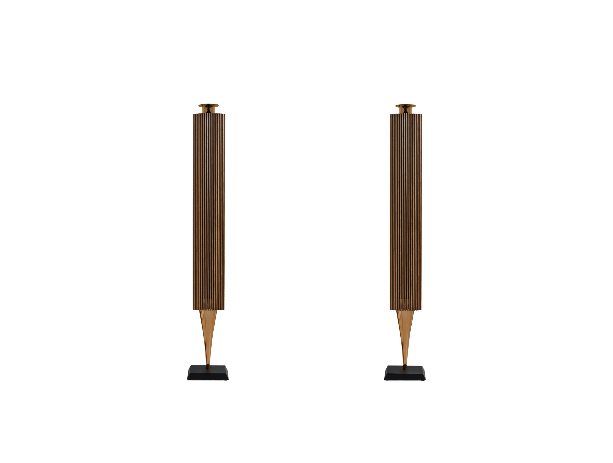 Paire de beolab 18 en finition bronze et walnut